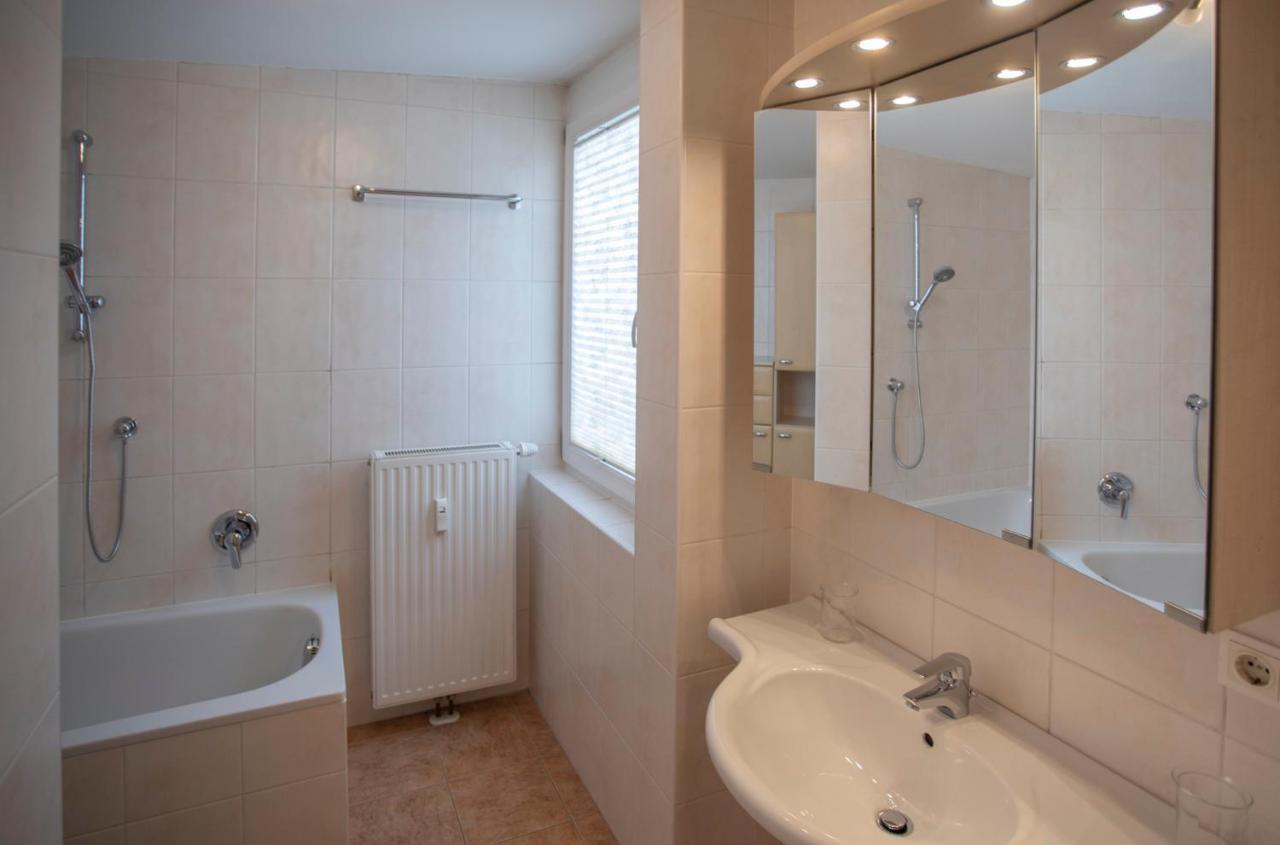 Hilltop Innsbruck Apartment I Free Parking ภายนอก รูปภาพ