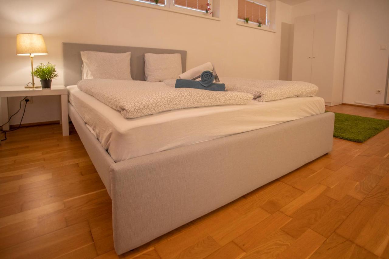 Hilltop Innsbruck Apartment I Free Parking ภายนอก รูปภาพ