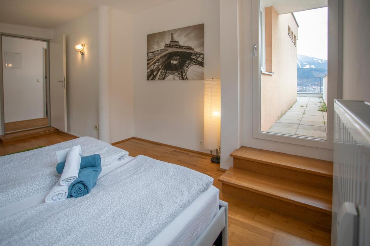 Hilltop Innsbruck Apartment I Free Parking ภายนอก รูปภาพ
