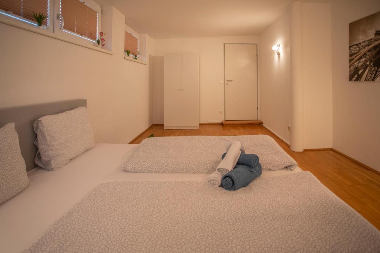 Hilltop Innsbruck Apartment I Free Parking ภายนอก รูปภาพ
